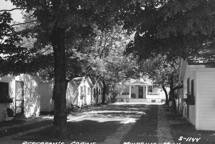Petersons Cabins Munising (newer photo)
